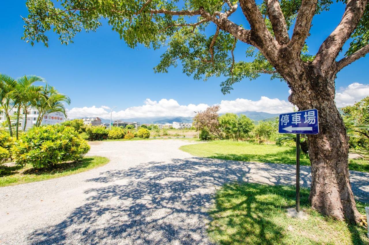 Summer Garden T'ai-tung Εξωτερικό φωτογραφία