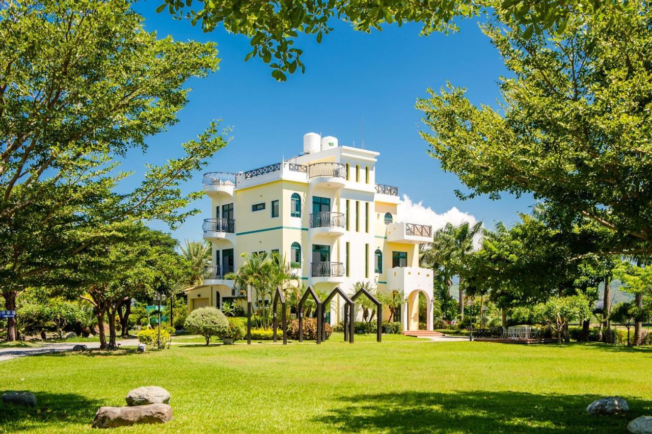 Summer Garden T'ai-tung Εξωτερικό φωτογραφία