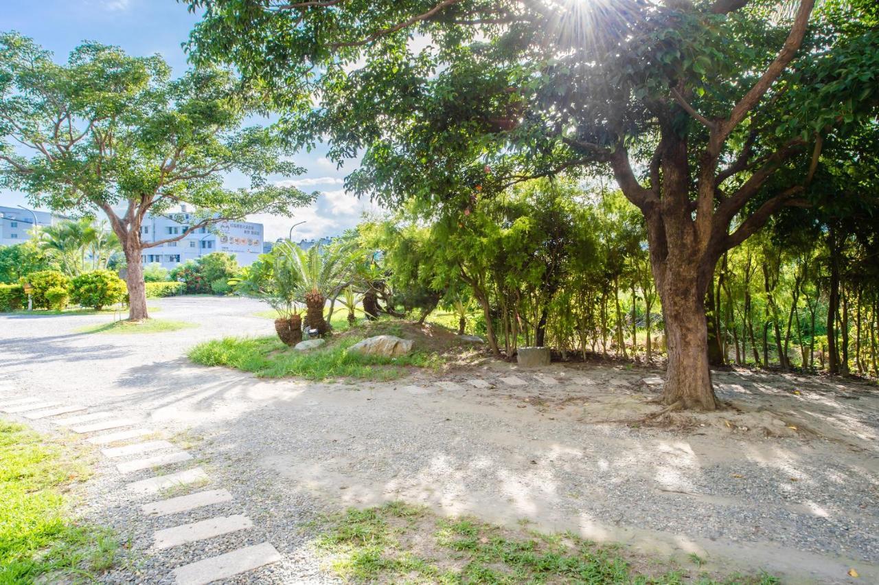 Summer Garden T'ai-tung Εξωτερικό φωτογραφία